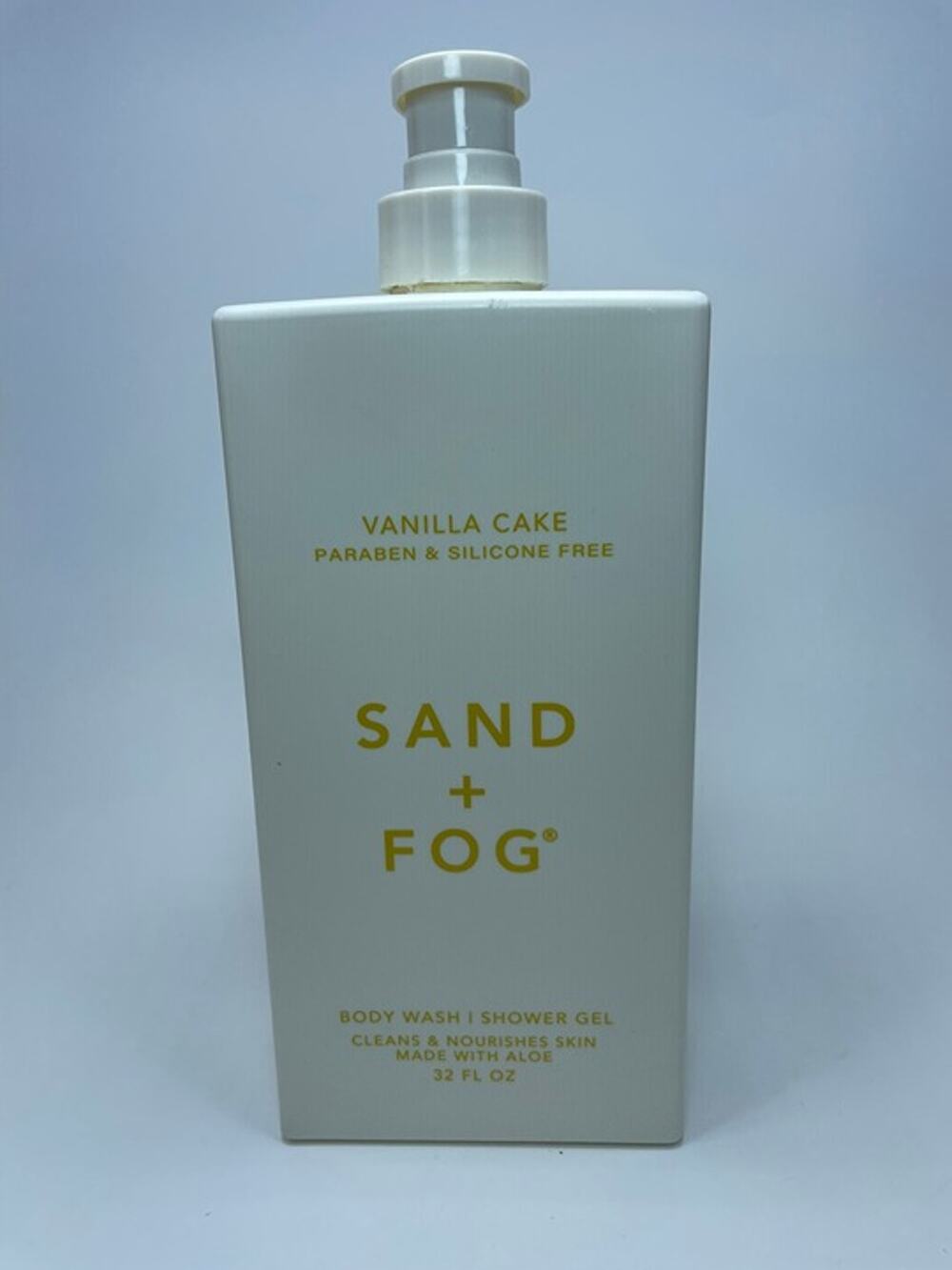 Sand + Fog Vanilla Cake Body Wash Shower Gel with Pump 32 oz